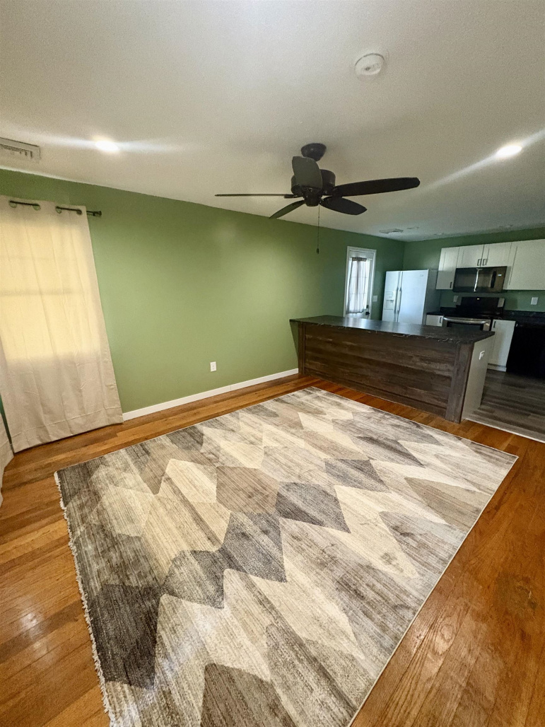 904 17th Street Gothenburg, Nebraska 69138, 2 Bedrooms Bedrooms, ,1 BathroomBathrooms,Residential,For Sale,904 17th Street,20261266