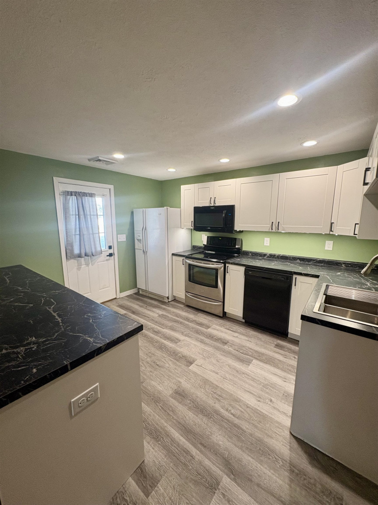 904 17th Street Gothenburg, Nebraska 69138, 2 Bedrooms Bedrooms, ,1 BathroomBathrooms,Residential,For Sale,904 17th Street,20261266