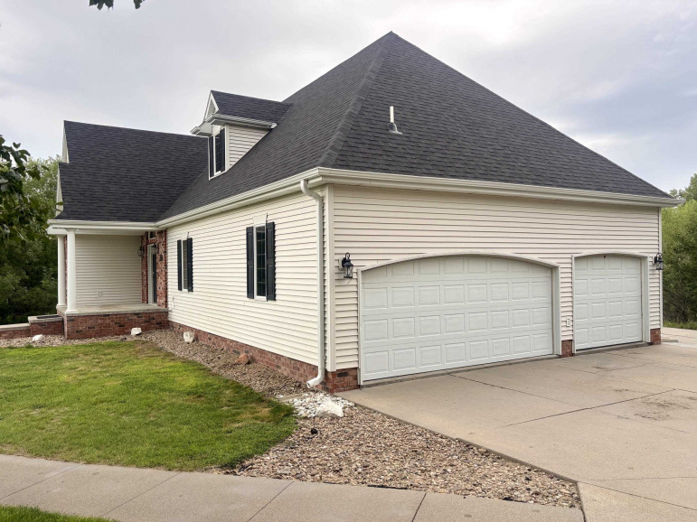 36 Red Fox Lane Kearney, Nebraska 68845-7612, 3 Bedrooms Bedrooms, ,3 BathroomsBathrooms,Residential,For Sale,36 Red Fox Lane,20261262