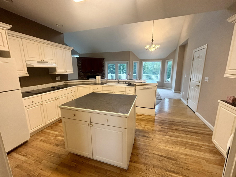 36 Red Fox Lane Kearney, Nebraska 68845-7612, 3 Bedrooms Bedrooms, ,3 BathroomsBathrooms,Residential,For Sale,36 Red Fox Lane,20261262