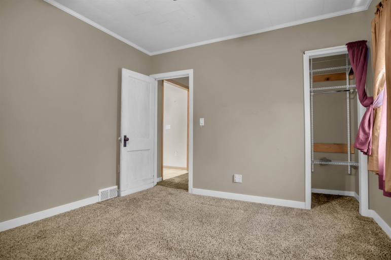 1220 5th Avenue Kearney, Nebraska 68845, 2 Bedrooms Bedrooms, ,2 BathroomsBathrooms,Residential,For Sale,1220 5th Avenue,20261282