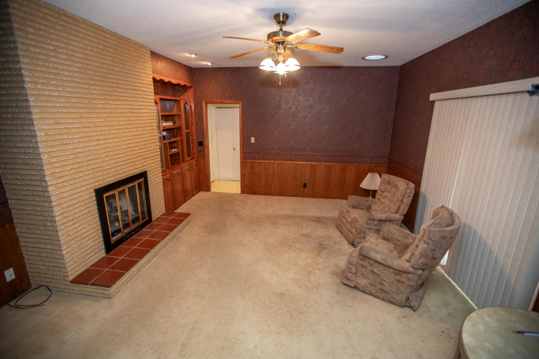 3360 S Southern Hills Drive Hastings, Nebraska 68901, 3 Bedrooms Bedrooms, ,3 BathroomsBathrooms,Residential,For Sale,3360 S Southern Hills Drive,20261280