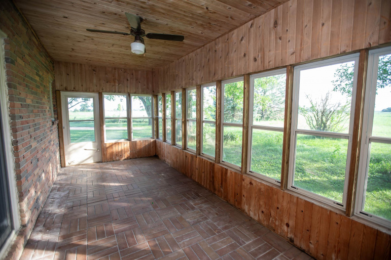 3360 S Southern Hills Drive Hastings, Nebraska 68901, 3 Bedrooms Bedrooms, ,3 BathroomsBathrooms,Residential,For Sale,3360 S Southern Hills Drive,20261280