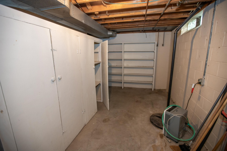 3360 S Southern Hills Drive Hastings, Nebraska 68901, 3 Bedrooms Bedrooms, ,3 BathroomsBathrooms,Residential,For Sale,3360 S Southern Hills Drive,20261280