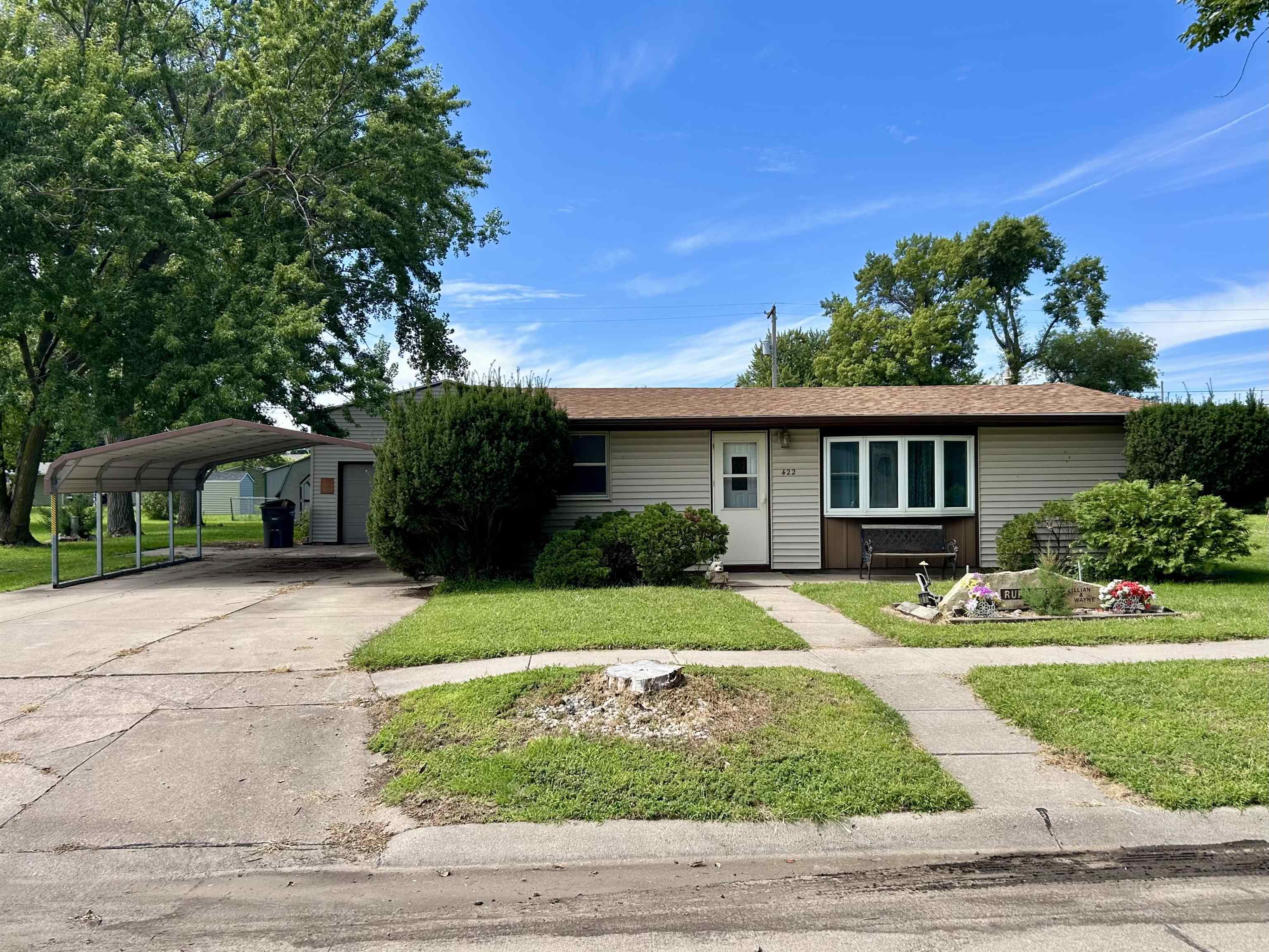 422 Queen City Avenue Hastings, Nebraska 68901, 3 Bedrooms Bedrooms, ,1 BathroomBathrooms,Residential,For Sale,422 Queen City Avenue,20261279