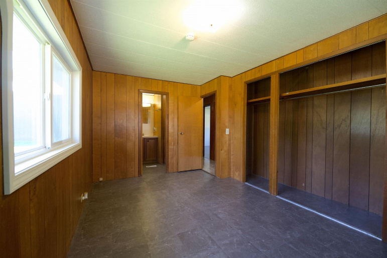 522 N Derby Avenue Giltner, Nebraska 68841, 3 Bedrooms Bedrooms, ,2 BathroomsBathrooms,Residential,For Sale,522 N Derby Avenue,20261287