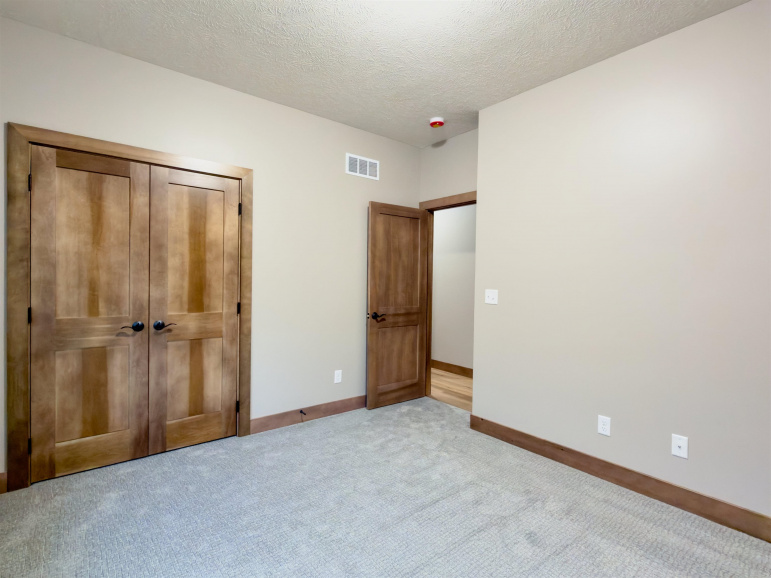 2312 E 41st Street Kearney, Nebraska 68847, 3 Bedrooms Bedrooms, ,2 BathroomsBathrooms,Residential,For Sale,2312 E 41st Street,20261294