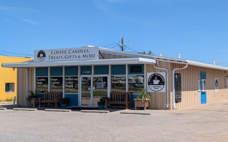 100 S Meridian Cozad, Nebraska 69130, ,Commercial/industrial,For Sale,100 S Meridian,20261302