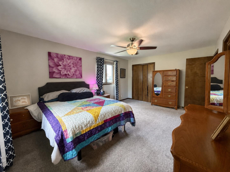 200 Cherokee Road Lexington, Nebraska 68850, 3 Bedrooms Bedrooms, ,2 BathroomsBathrooms,Residential,For Sale,200 Cherokee Road,20261306