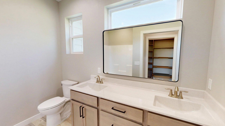 602 W Cameron Street Eustis, Nebraska 69028, 3 Bedrooms Bedrooms, ,2 BathroomsBathrooms,Residential,For Sale,602 W Cameron Street,20251090