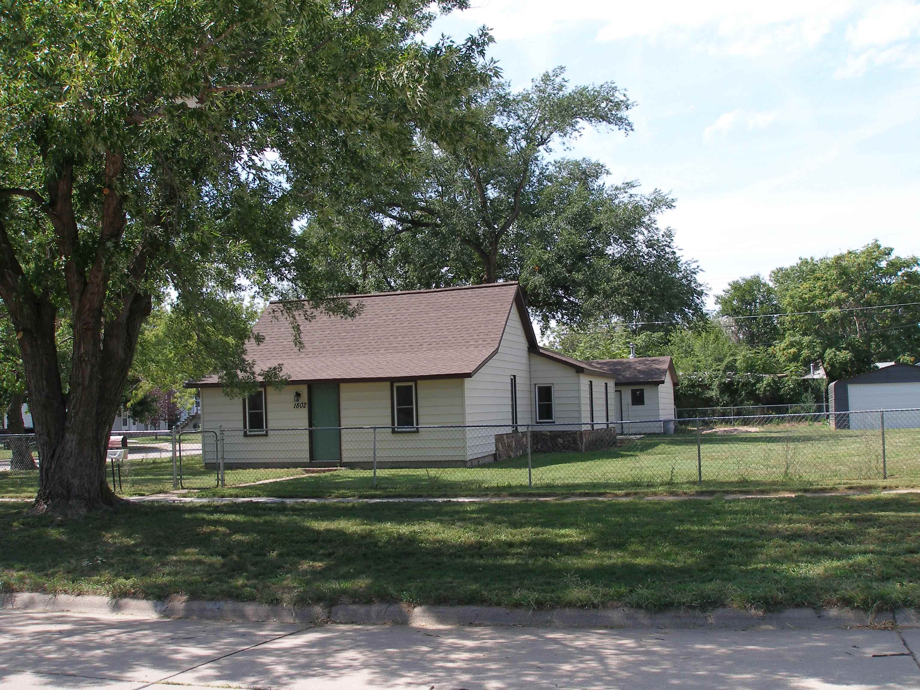 1802 F Avenue Kearney, Nebraska 68847, 2 Bedrooms Bedrooms, ,1 BathroomBathrooms,Residential,For Sale,1802 F Avenue,20261317