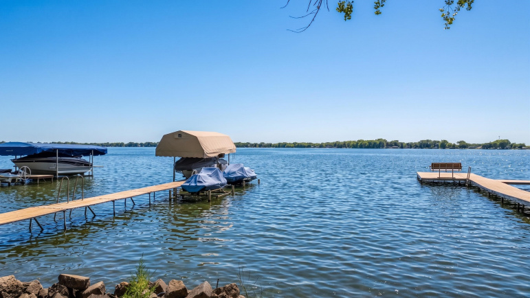 35 North Shore Drive 8 Johnson Lake, Nebraska 68937, 4 Bedrooms Bedrooms, ,3 BathroomsBathrooms,Residential,For Sale,35 North Shore Drive 8,20261322