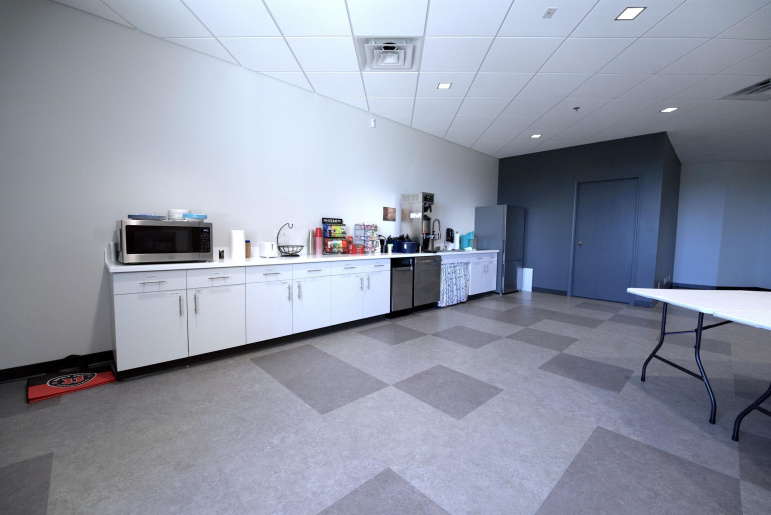 747 N Burlington Avenue Hastings, Nebraska 68901, ,Commercial/industrial,For Sale,747 N Burlington Avenue,20261329