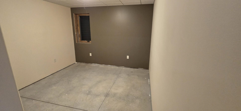 2005 E 58th Street Kearney, Nebraska 68847, 5 Bedroom Bedrooms, ,2 BathroomBathrooms,Residential,For Sale,2005 E 58th Street,20261330