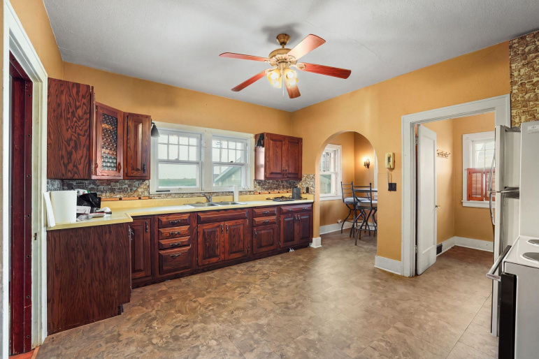 371 38 Road Minden, Nebraska 68959, 3 Bedrooms Bedrooms, ,1 BathroomBathrooms,Residential,For Sale,371 38 Road,20261334