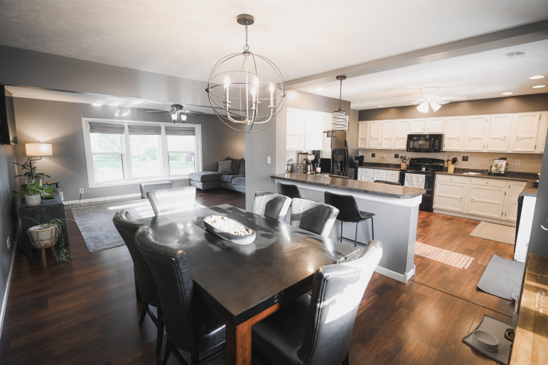 1318 Regency Drive Hastings, Nebraska 68901, 4 Bedroom Bedrooms, ,3 BathroomBathrooms,Residential,For Sale,1318 Regency Drive,20261338