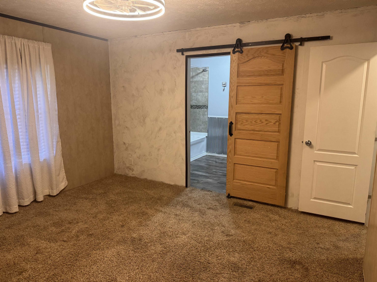 21 Sara Drive Hastings, Nebraska 68901, 3 Bedroom Bedrooms, ,2 BathroomBathrooms,Residential,For Sale,21 Sara Drive,20261341