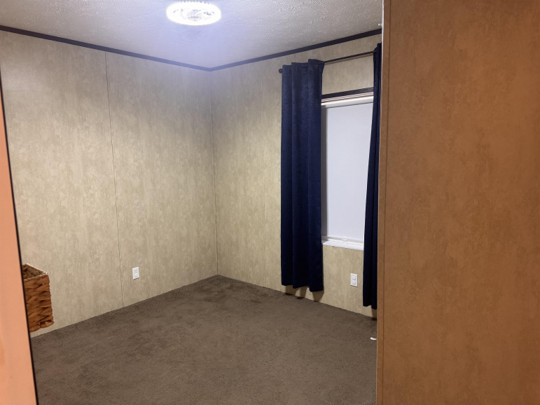21 Sara Drive Hastings, Nebraska 68901, 3 Bedroom Bedrooms, ,2 BathroomBathrooms,Residential,For Sale,21 Sara Drive,20261341