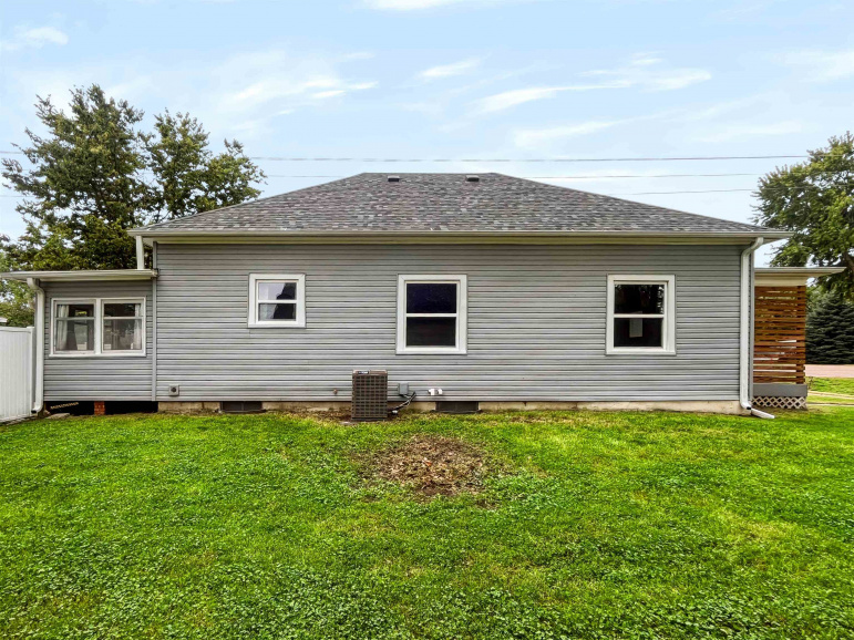 309 N Perkins Ave Kenesaw, Nebraska 68956, 2 Bedroom Bedrooms, ,1 BathroomBathrooms,Residential,For Sale,309 N Perkins Ave,20261347