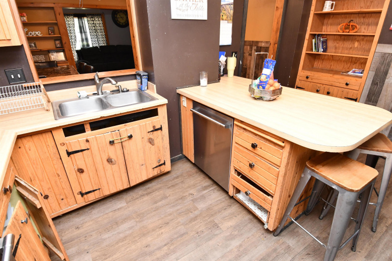 119 E 5th Street Hastings, Nebraska 68901, 3 Bedroom Bedrooms, ,2 BathroomBathrooms,Residential,For Sale,119 E 5th Street,20261356