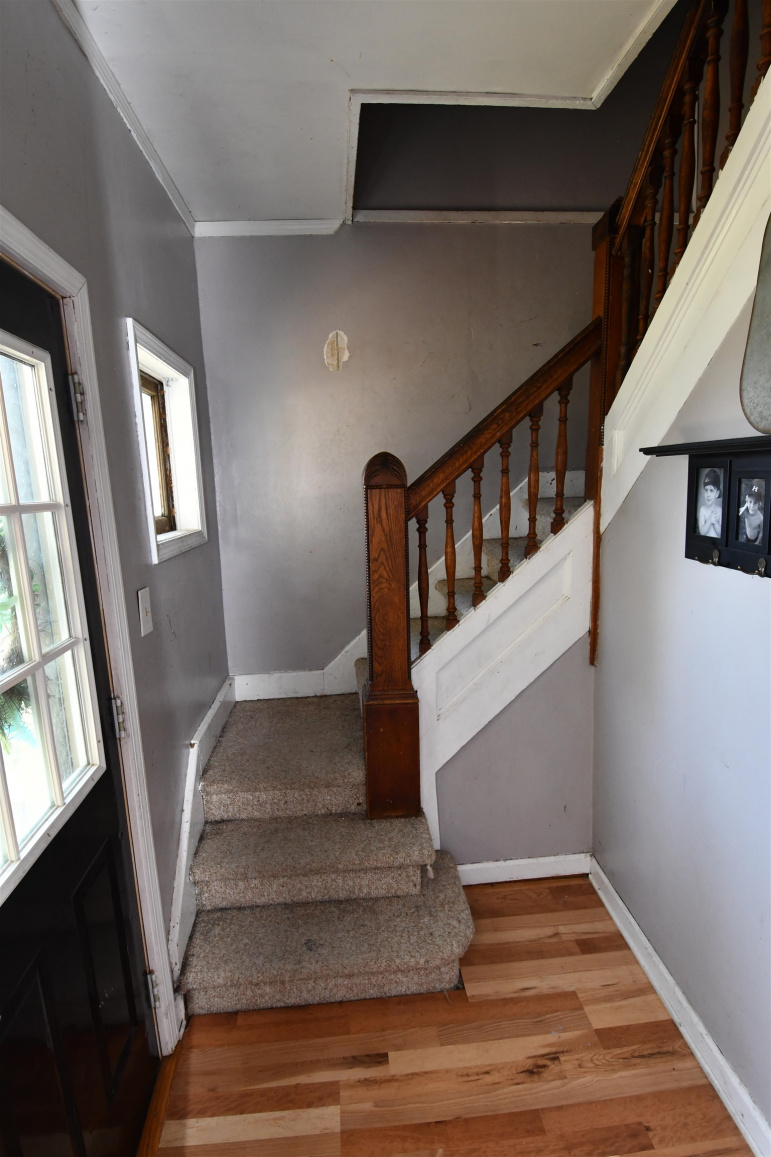 119 E 5th Street Hastings, Nebraska 68901, 3 Bedroom Bedrooms, ,2 BathroomBathrooms,Residential,For Sale,119 E 5th Street,20261356
