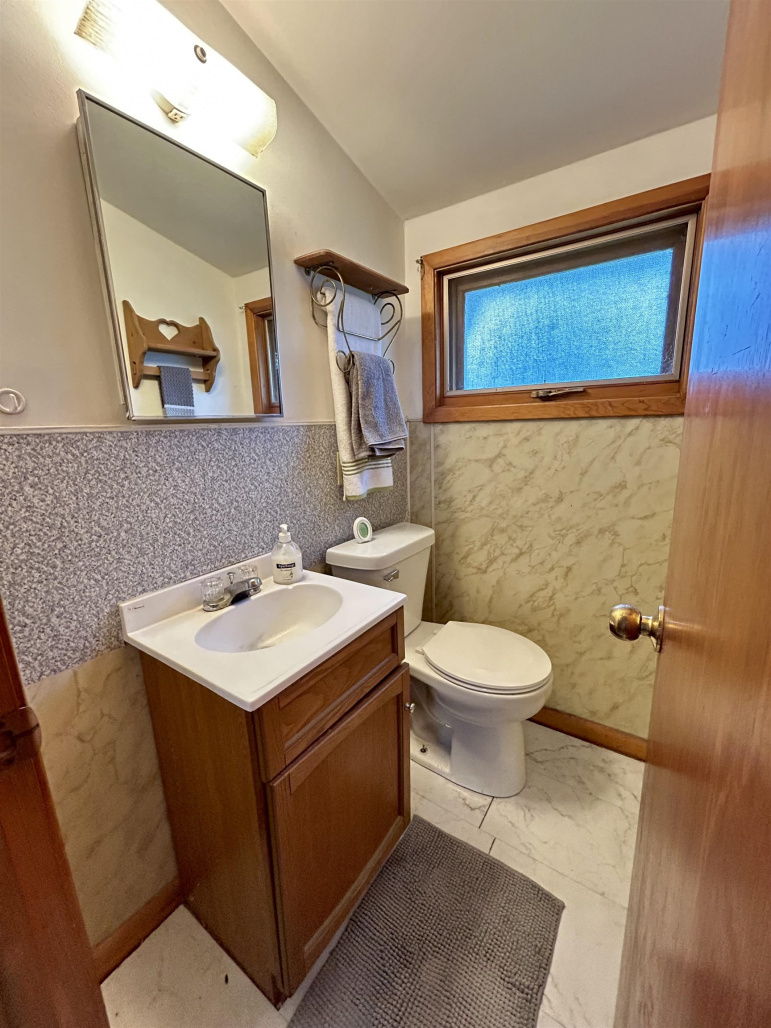 545 4th Avenue Fairmont, Nebraska 68354, 2 Bedroom Bedrooms, ,2 BathroomBathrooms,Residential,For Sale,545 4th Avenue,20261363