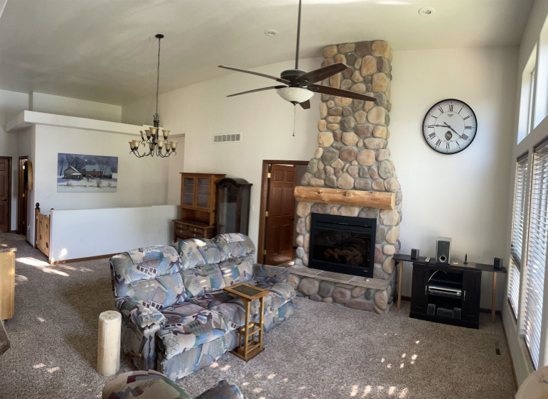 85 Lakeview Acres Johnson Lake, Nebraska 68937-0000, 2 Bedrooms Bedrooms, ,3 BathroomsBathrooms,Residential,For Sale,85 Lakeview Acres,20251197
