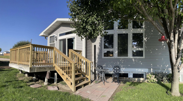 85 Lakeview Acres Johnson Lake, Nebraska 68937-0000, 2 Bedrooms Bedrooms, ,3 BathroomsBathrooms,Residential,For Sale,85 Lakeview Acres,20251197