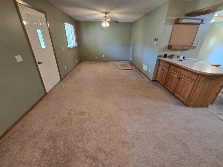 208 Lincoln Avenue Shelton, Nebraska 68876, 3 Bedroom Bedrooms, ,2 BathroomBathrooms,Residential,For Sale,208 Lincoln Avenue,20261223