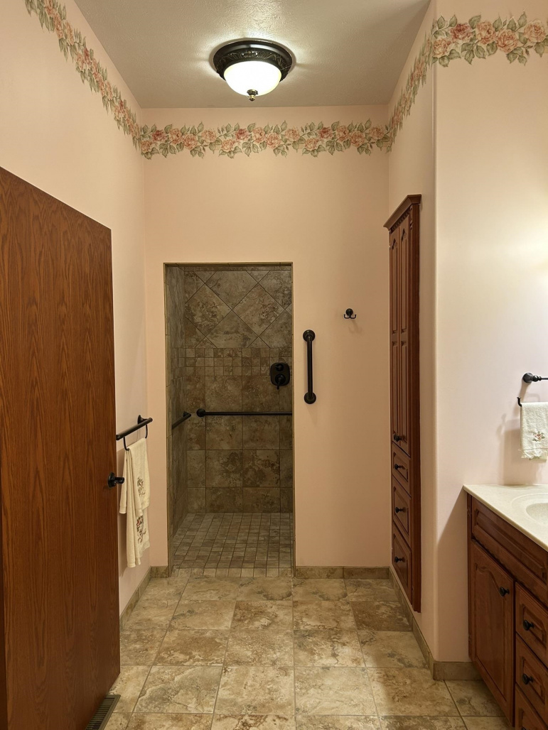 73994 B Road Bertrand, Nebraska 68927, 7 Bedroom Bedrooms, ,5 BathroomBathrooms,Residential,For Sale,73994 B Road,20261368