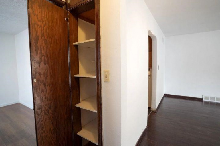 509 W 7th Street McCook, Nebraska 69001, 2 Bedroom Bedrooms, ,2 BathroomBathrooms,Residential,For Sale,509 W 7th Street,20261371