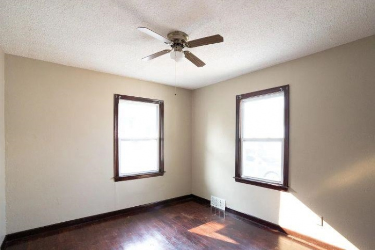 509 W 7th Street McCook, Nebraska 69001, 2 Bedroom Bedrooms, ,2 BathroomBathrooms,Residential,For Sale,509 W 7th Street,20261371