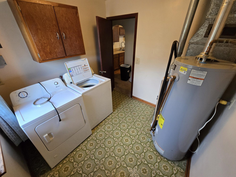 504 Lincoln Avenue Shelton, Nebraska 68876, 2 Bedroom Bedrooms, ,1 BathroomBathrooms,Residential,For Sale,504 Lincoln Avenue,20261370