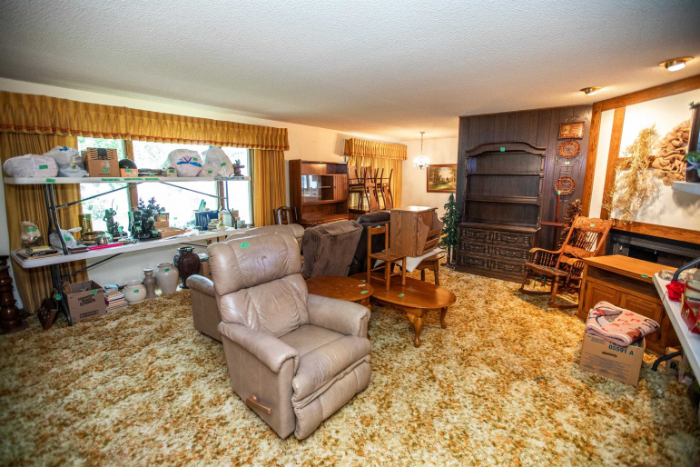 1209 Blaine Street Holdrege, Nebraska 68949, 2 Bedroom Bedrooms, ,2 BathroomBathrooms,Residential,For Sale,1209 Blaine Street,20261369