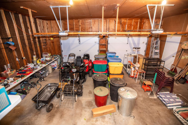 1209 Blaine Street Holdrege, Nebraska 68949, 2 Bedroom Bedrooms, ,2 BathroomBathrooms,Residential,For Sale,1209 Blaine Street,20261369