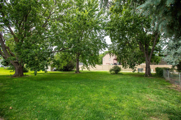 1209 Blaine Street Holdrege, Nebraska 68949, 2 Bedroom Bedrooms, ,2 BathroomBathrooms,Residential,For Sale,1209 Blaine Street,20261369
