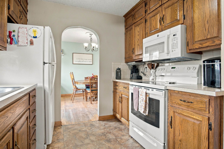 517 E 2nd Street Minden, Nebraska 68959, 3 Bedroom Bedrooms, ,2 BathroomBathrooms,Residential,For Sale,517 E 2nd Street,20261377