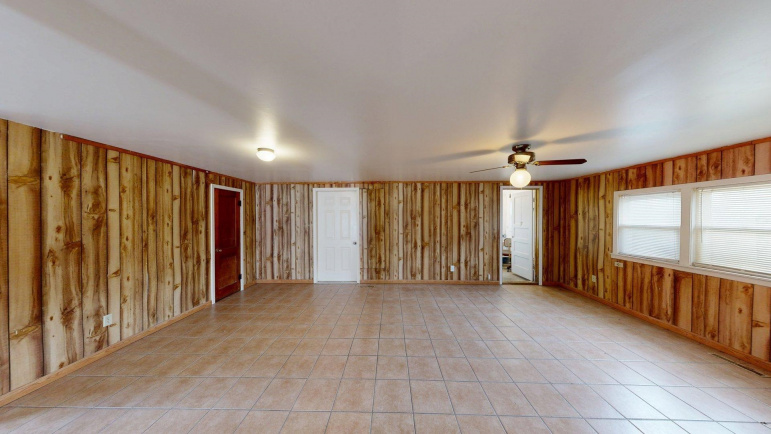 1719 B Avenue Gothenburg, Nebraska 69138, 3 Bedroom Bedrooms, ,3 BathroomBathrooms,Residential,For Sale,1719 B Avenue,20261375