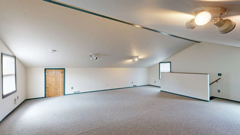1719 B Avenue Gothenburg, Nebraska 69138, 3 Bedroom Bedrooms, ,3 BathroomBathrooms,Residential,For Sale,1719 B Avenue,20261375