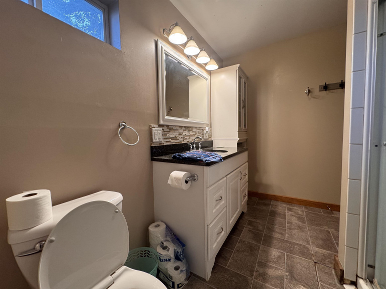 112 N Center Street Clay Center, Nebraska 68933, 5 Bedrooms Bedrooms, ,2 BathroomsBathrooms,Residential,For Sale,112 N Center Street,20261386