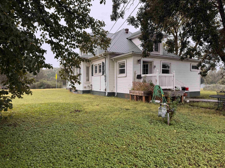 112 N Center Street Clay Center, Nebraska 68933, 5 Bedrooms Bedrooms, ,2 BathroomsBathrooms,Residential,For Sale,112 N Center Street,20261386
