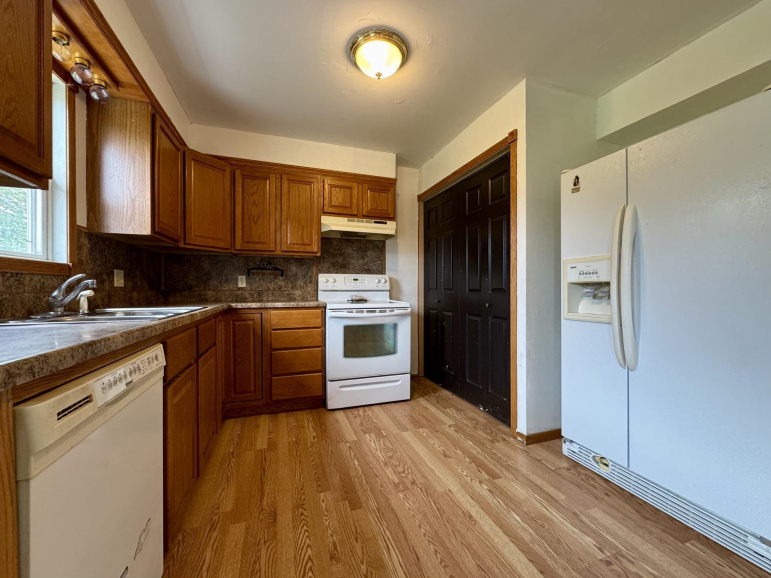 1331 11th Avenue Kearney, Nebraska 68845-6543, 3 Bedroom Bedrooms, ,1 BathroomBathrooms,Residential,For Sale,1331 11th Avenue,20261383