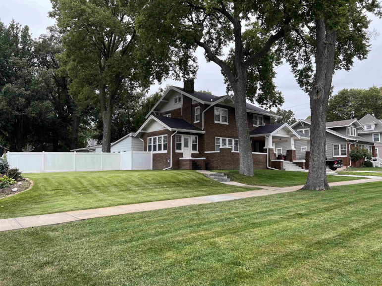 831 N Lexington Hastings, Nebraska 68901, 5 Bedroom Bedrooms, ,3 BathroomBathrooms,Residential,For Sale,831 N Lexington,20261380