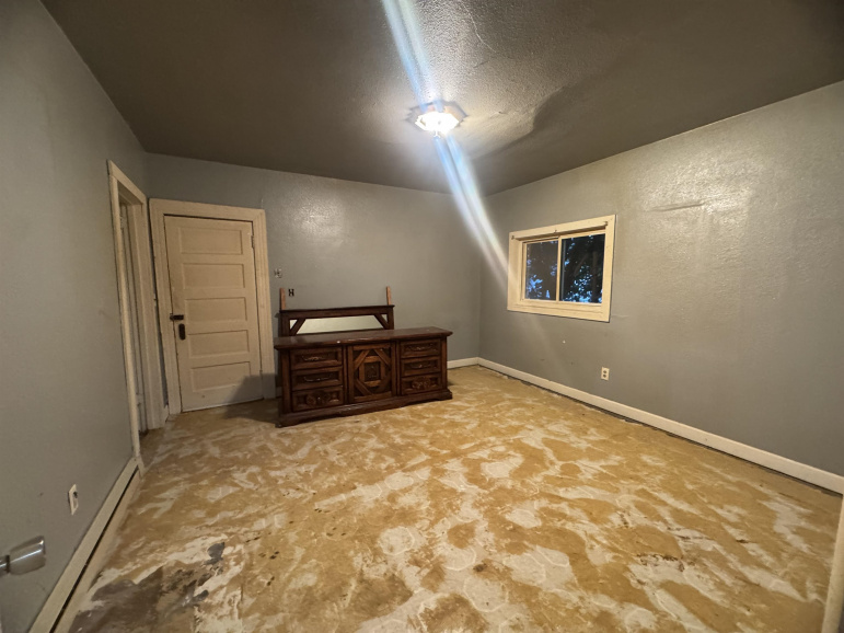 602 Ripley Street Elwood, Nebraska 68937, 3 Bedroom Bedrooms, ,2 BathroomBathrooms,Residential,For Sale,602 Ripley Street,20261379