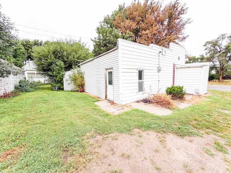 602 Ripley Street Elwood, Nebraska 68937, 3 Bedroom Bedrooms, ,2 BathroomBathrooms,Residential,For Sale,602 Ripley Street,20261379