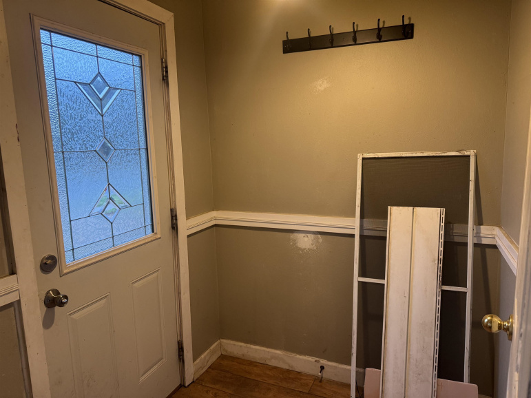 602 Ripley Street Elwood, Nebraska 68937, 3 Bedroom Bedrooms, ,2 BathroomBathrooms,Residential,For Sale,602 Ripley Street,20261379