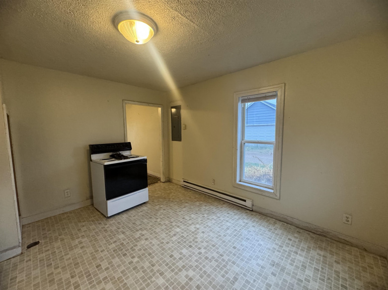 602 Ripley Street Elwood, Nebraska 68937, 3 Bedroom Bedrooms, ,2 BathroomBathrooms,Residential,For Sale,602 Ripley Street,20261379