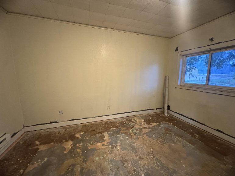 602 Ripley Street Elwood, Nebraska 68937, 3 Bedroom Bedrooms, ,2 BathroomBathrooms,Residential,For Sale,602 Ripley Street,20261379