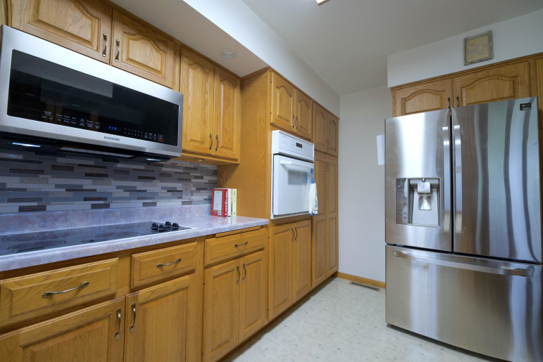 747 Madden Road Hastings, Nebraska 68901, 4 Bedroom Bedrooms, ,3 BathroomBathrooms,Residential,For Sale,747 Madden Road,20261390
