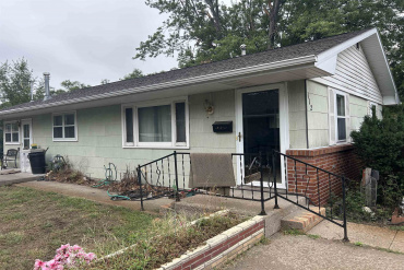 112 W High St Lexington, Nebraska 68850, 2 Bedrooms Bedrooms, ,1 BathroomBathrooms,Residential,For Sale,112 W High St,20261389